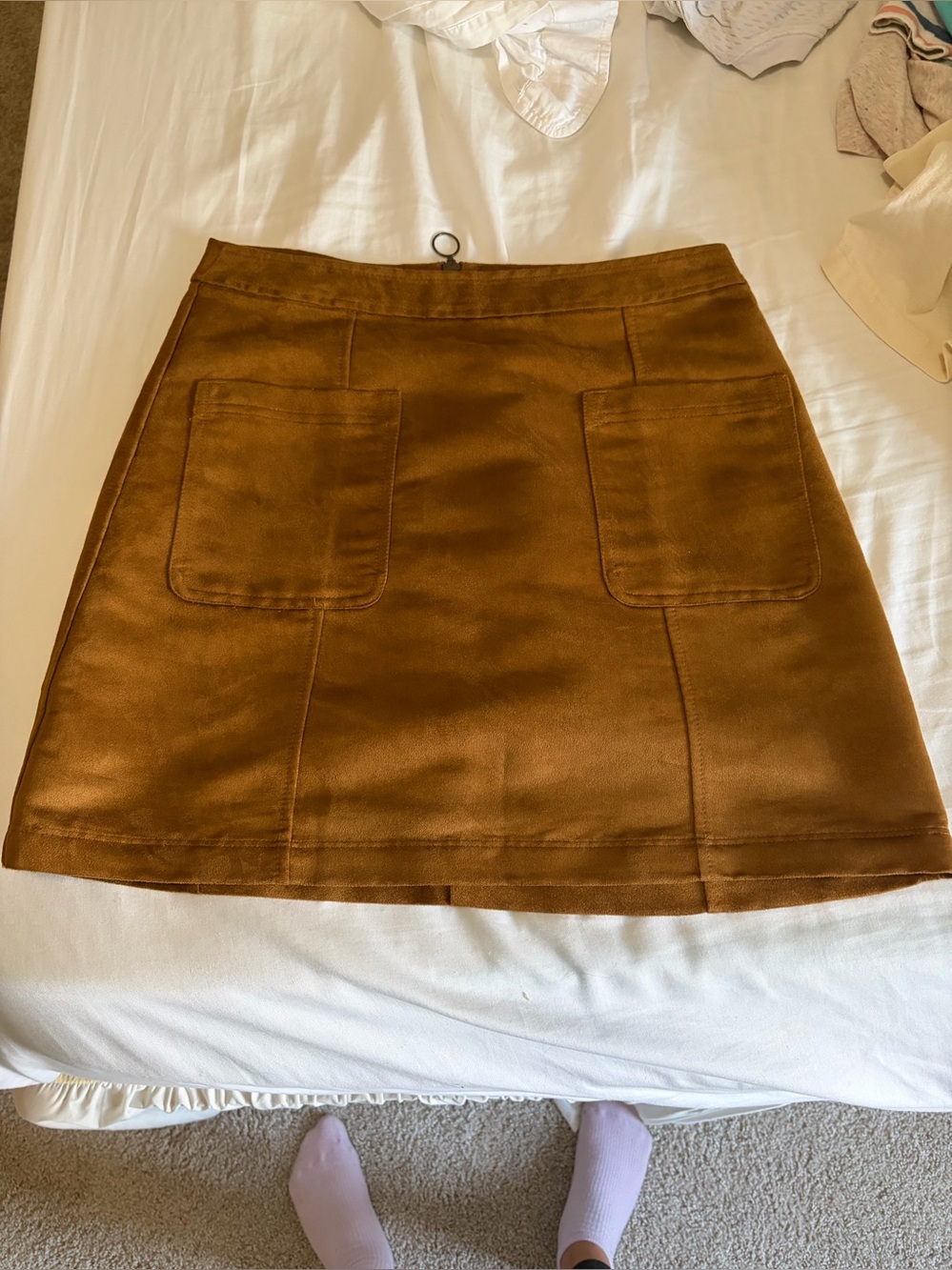 Old Navy Chestnut Brown Mini A-Line Skirt with Front Pockets